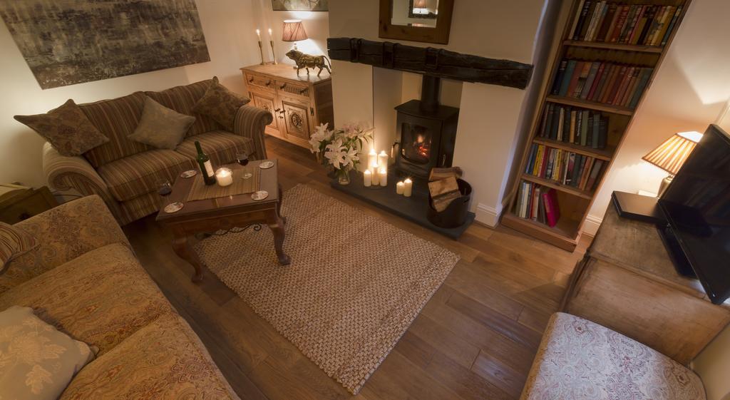 Blue Bell Cottage Ollerton Bilik gambar